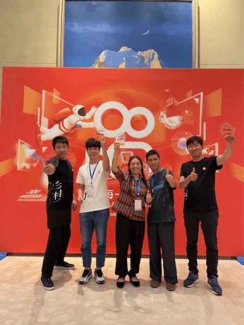 快手介绍怎么写吸引人_适合在快手上个人介绍的句子_快手介绍人说说